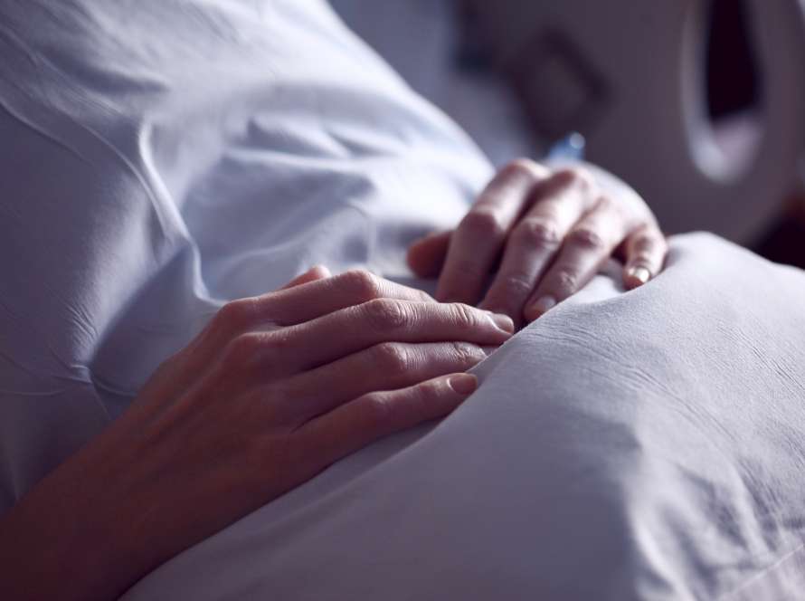 osteoporosi gravidica durante la gravidanza: l'attesa diventa dolore